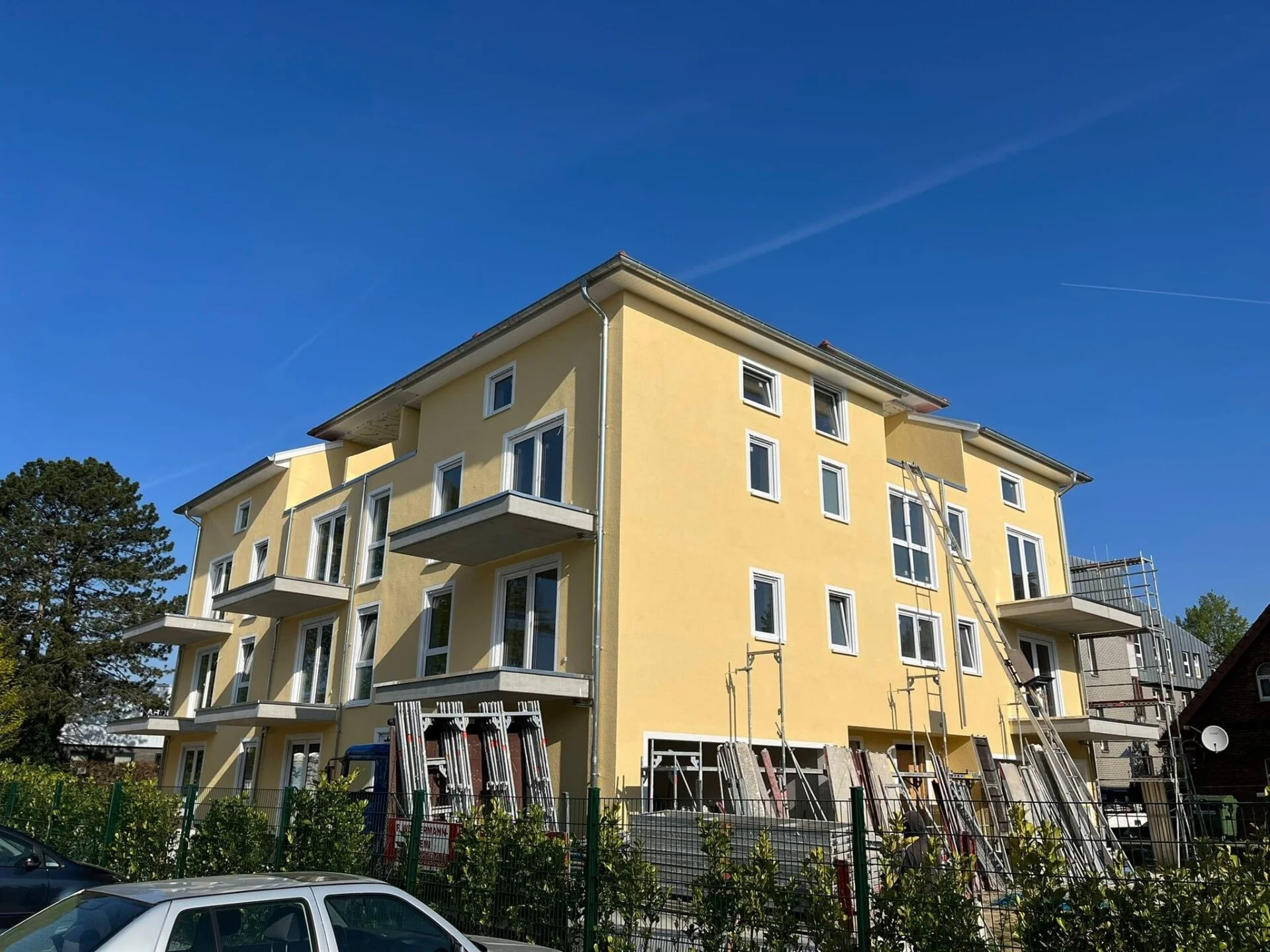 Mehrfamilienhaus